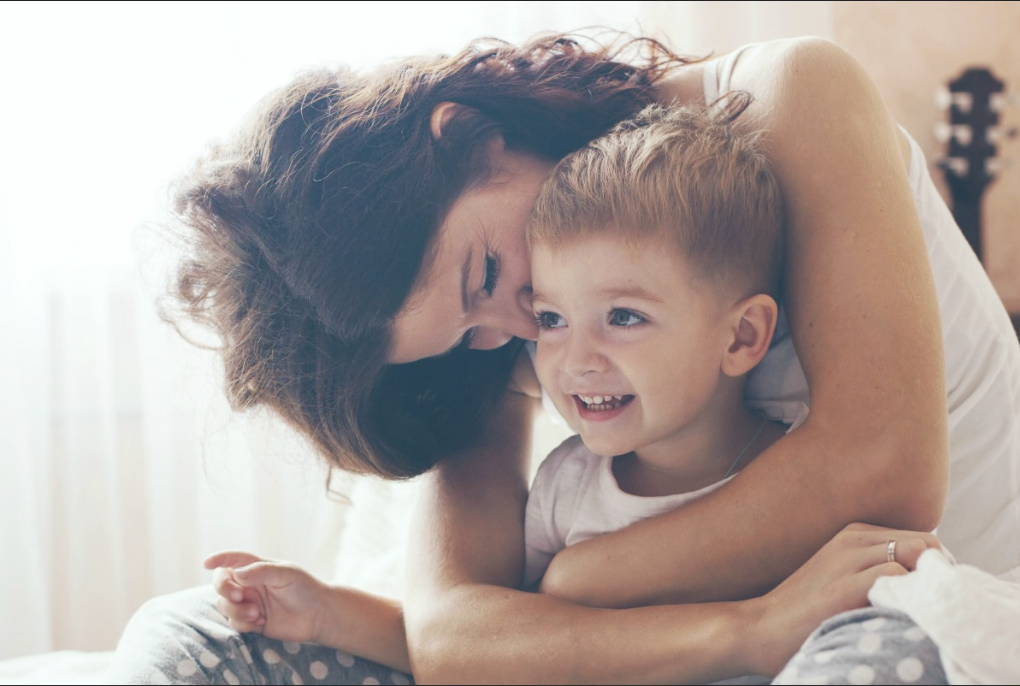 Providing services virtually for families and parents with chronic health issues and autoimmune disease throughout Florida and Oregon.