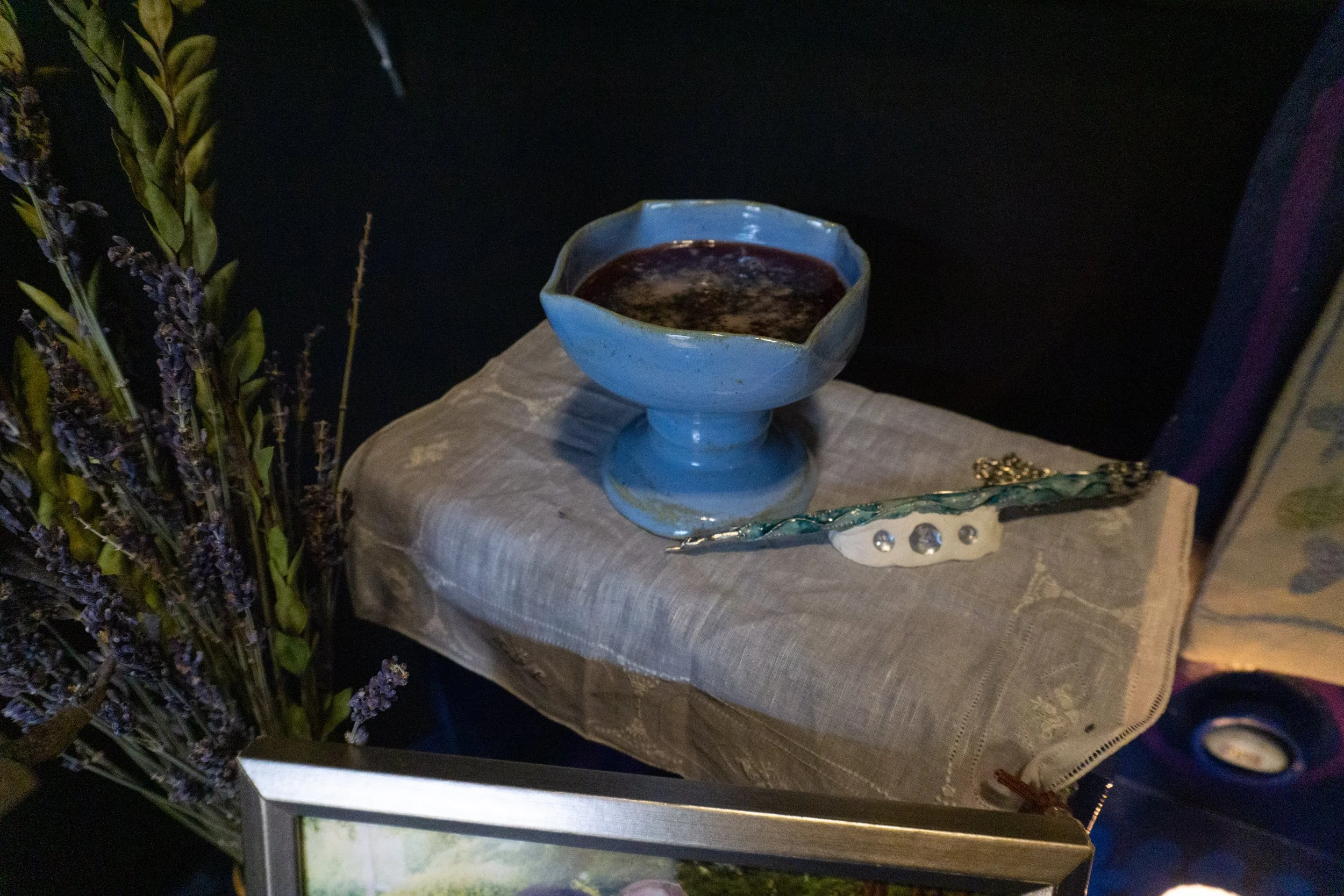 altar, ceramic kiddush cup made by Olivia Springberg, 2022