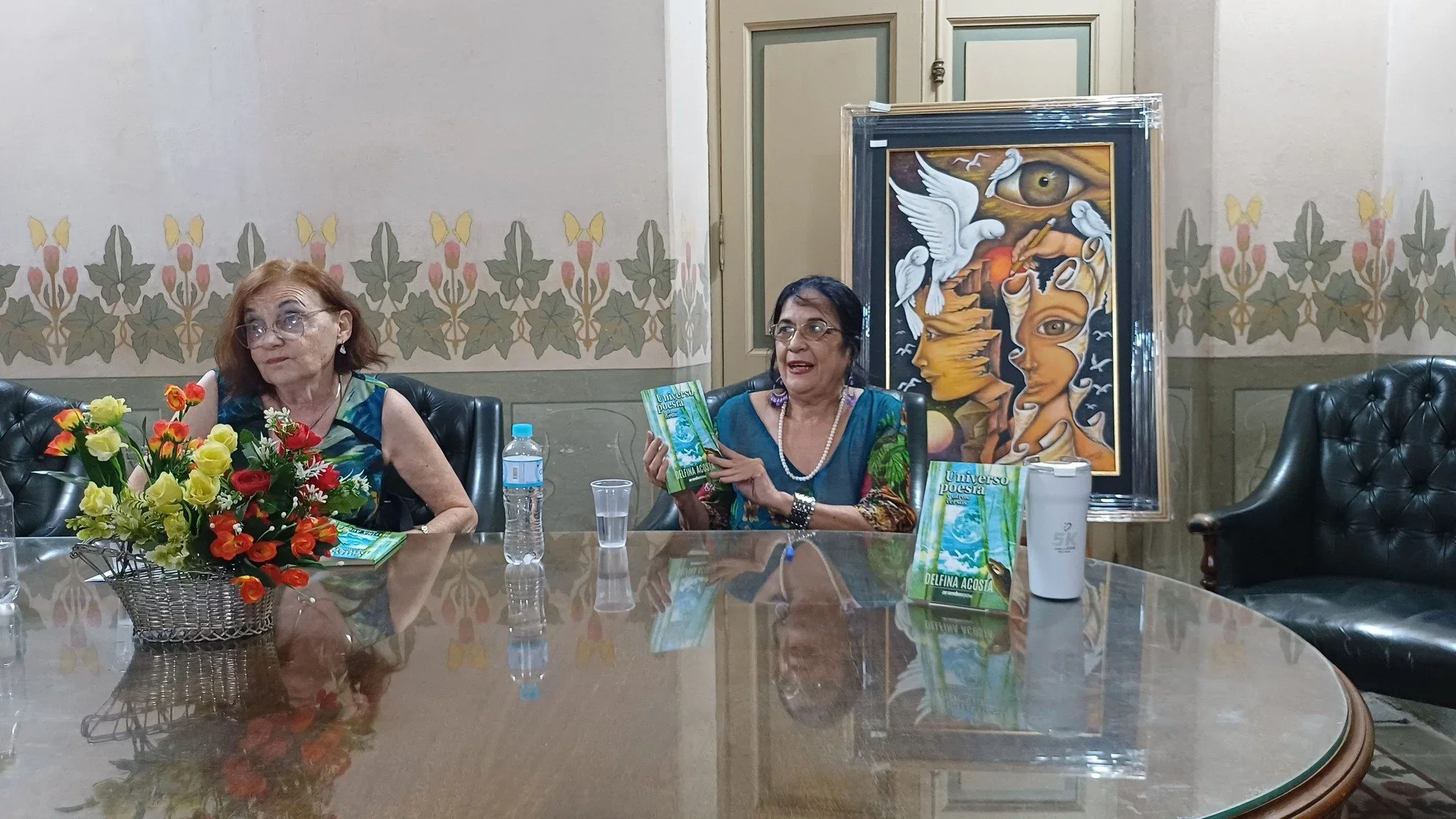 “Universo poesía y otros versos”, lanzamiento del libro de Delfina Acosta