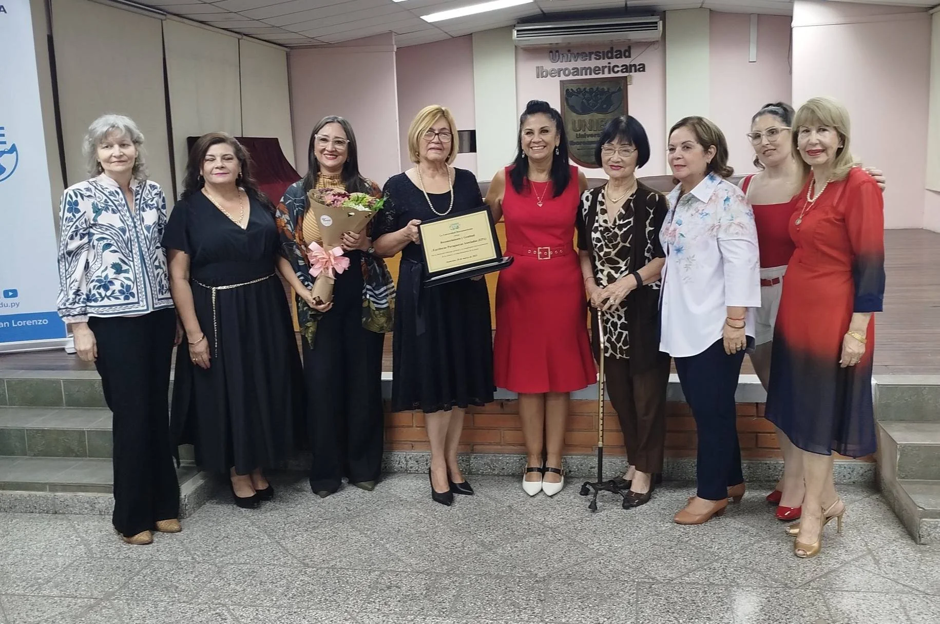 Reconocimiento público a EPA por promover el liderazgo femenino