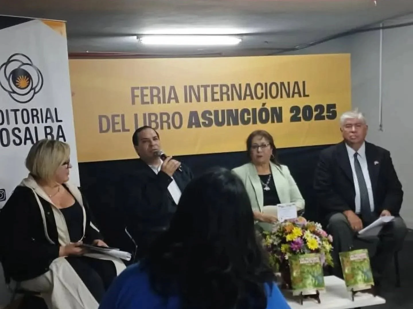 En una presentación bilingue, “Las pequeñas ambientalista”, de Teresa Godoy.
