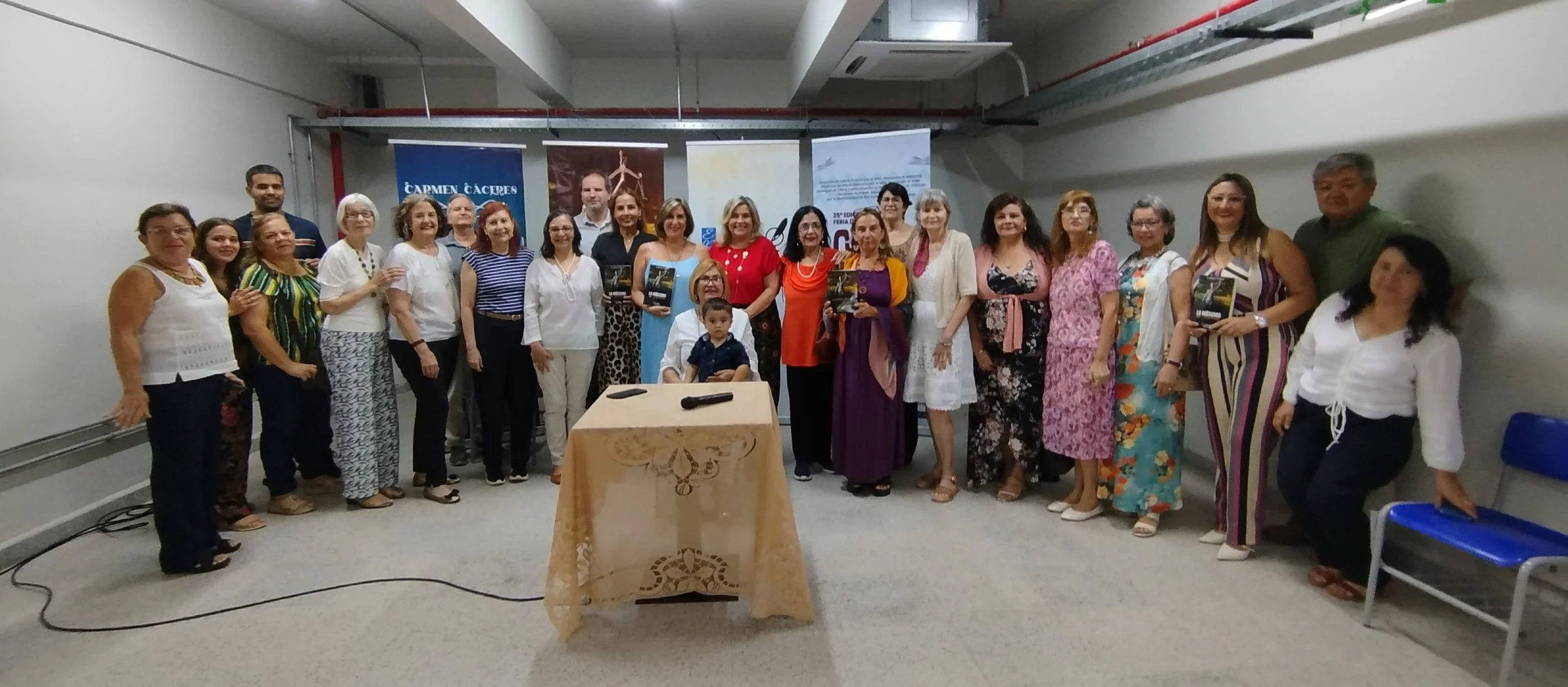 “La máscara de Astrea”, de Carmen Cáceres