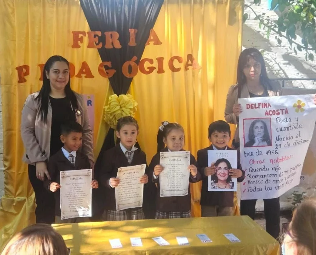 Alumnos del Colegio San Martín de Porres expusieron sobre las obras de la escritora Delfina Acosta