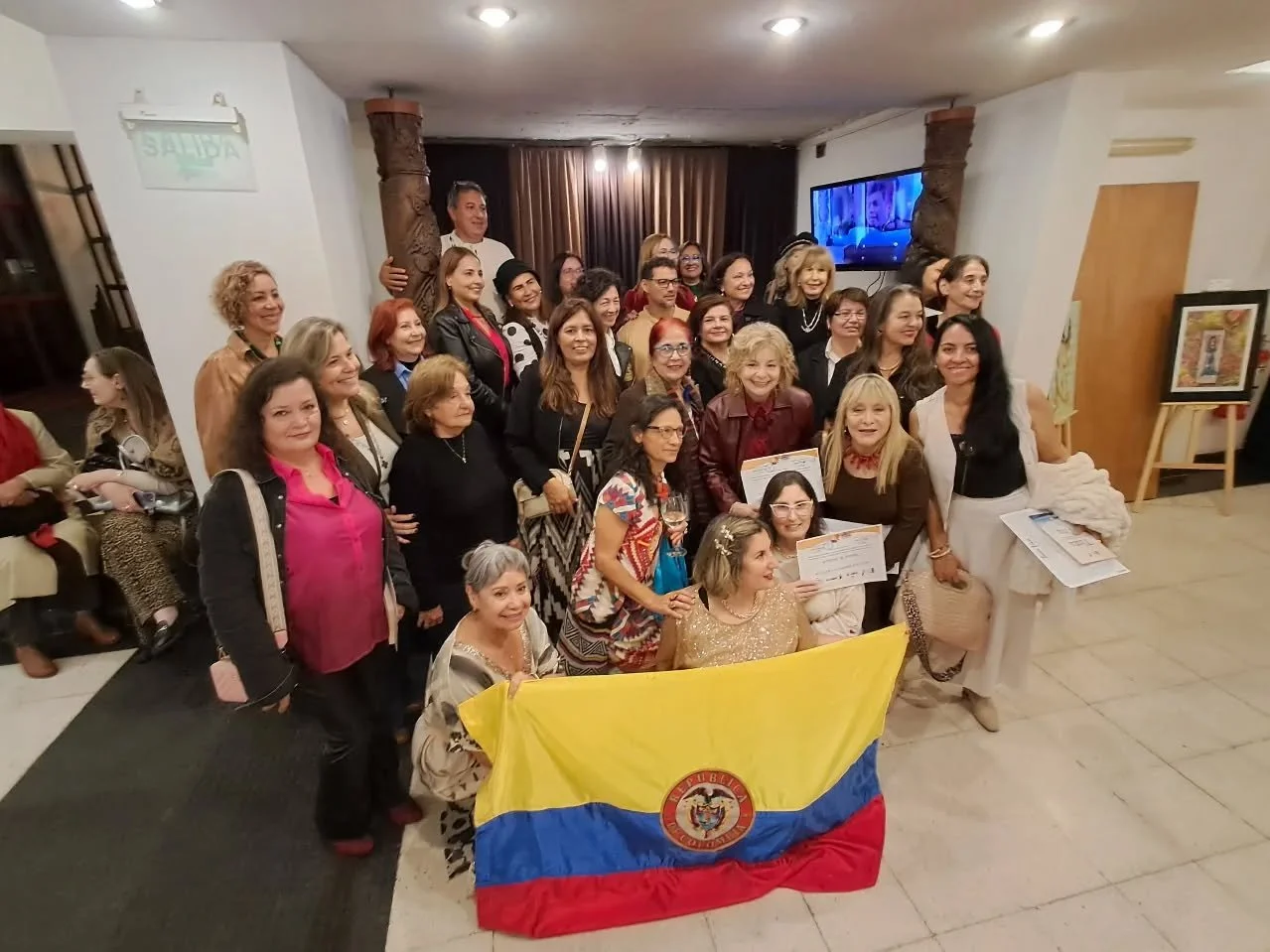 Artistas latinoamericanos nucleados en la Fundación Sucrea expusieron &nbsp;en nuestro país, inspirados en el libro “Tinta viva”, de Escritoras Paraguayas Asociadas (EPA)