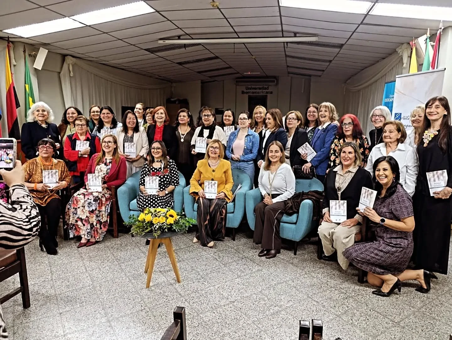 EPA presentó el libro colectivo “ Bosque de letras”