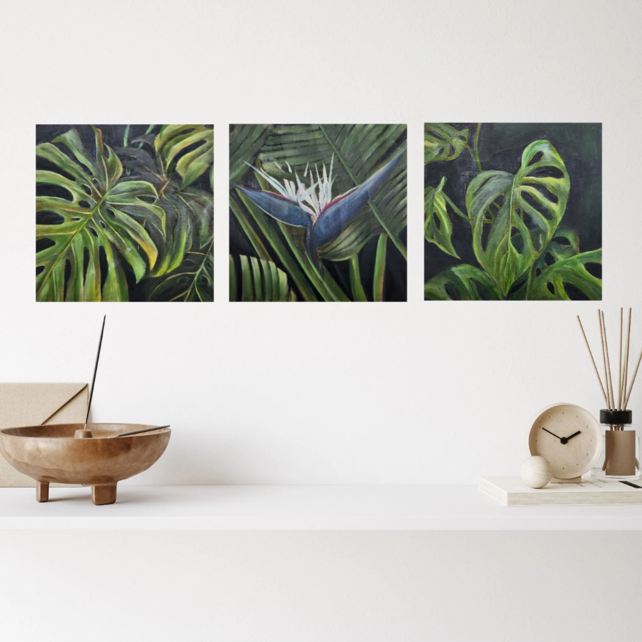 Moody tropical foliage
Discover this Trio, a vibrant botanical triptych that brings nature's beauty into your space. Perfect for modern decor enthusiasts.