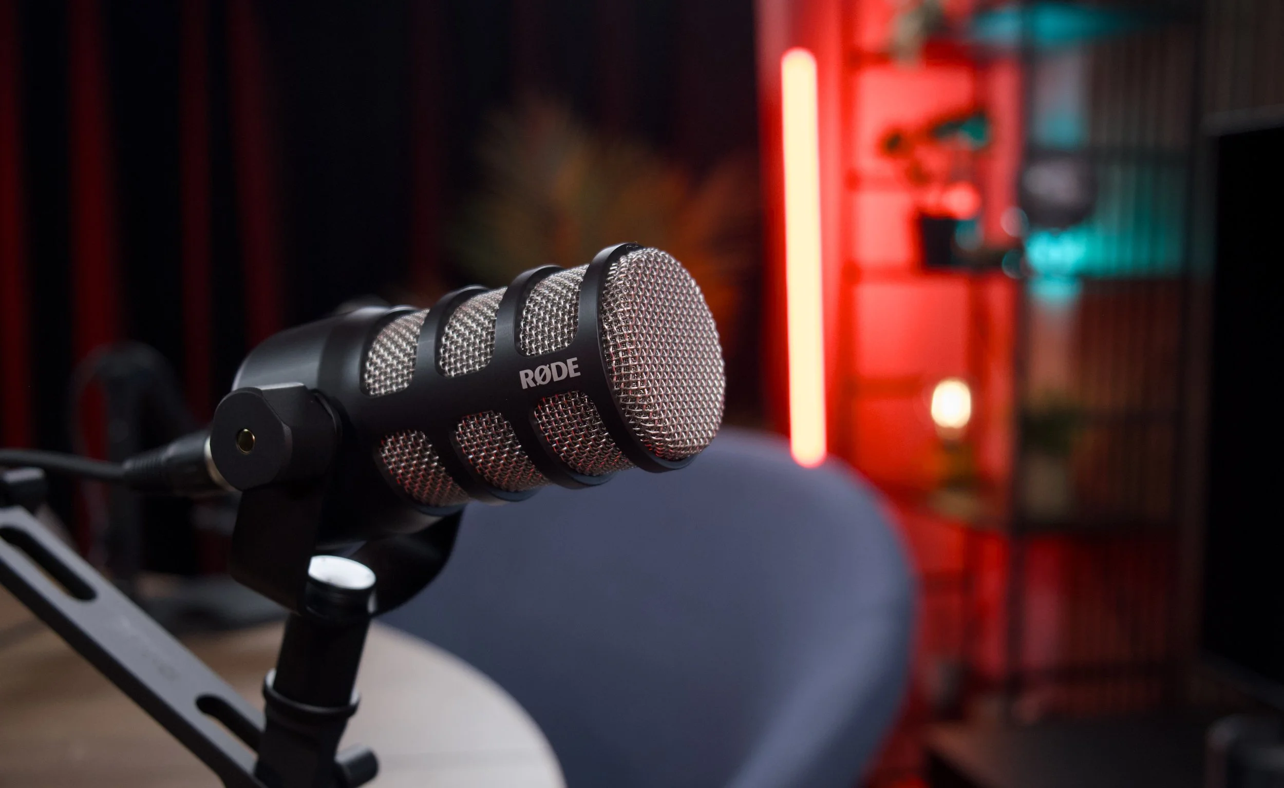 Red mic 2.jpg