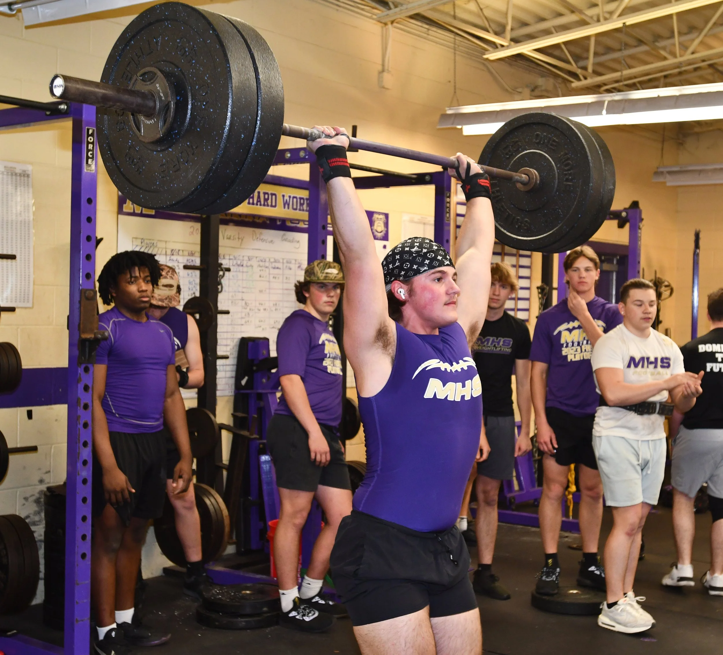 Marianna High Graduate Signs with LSUS for Weightlifting
