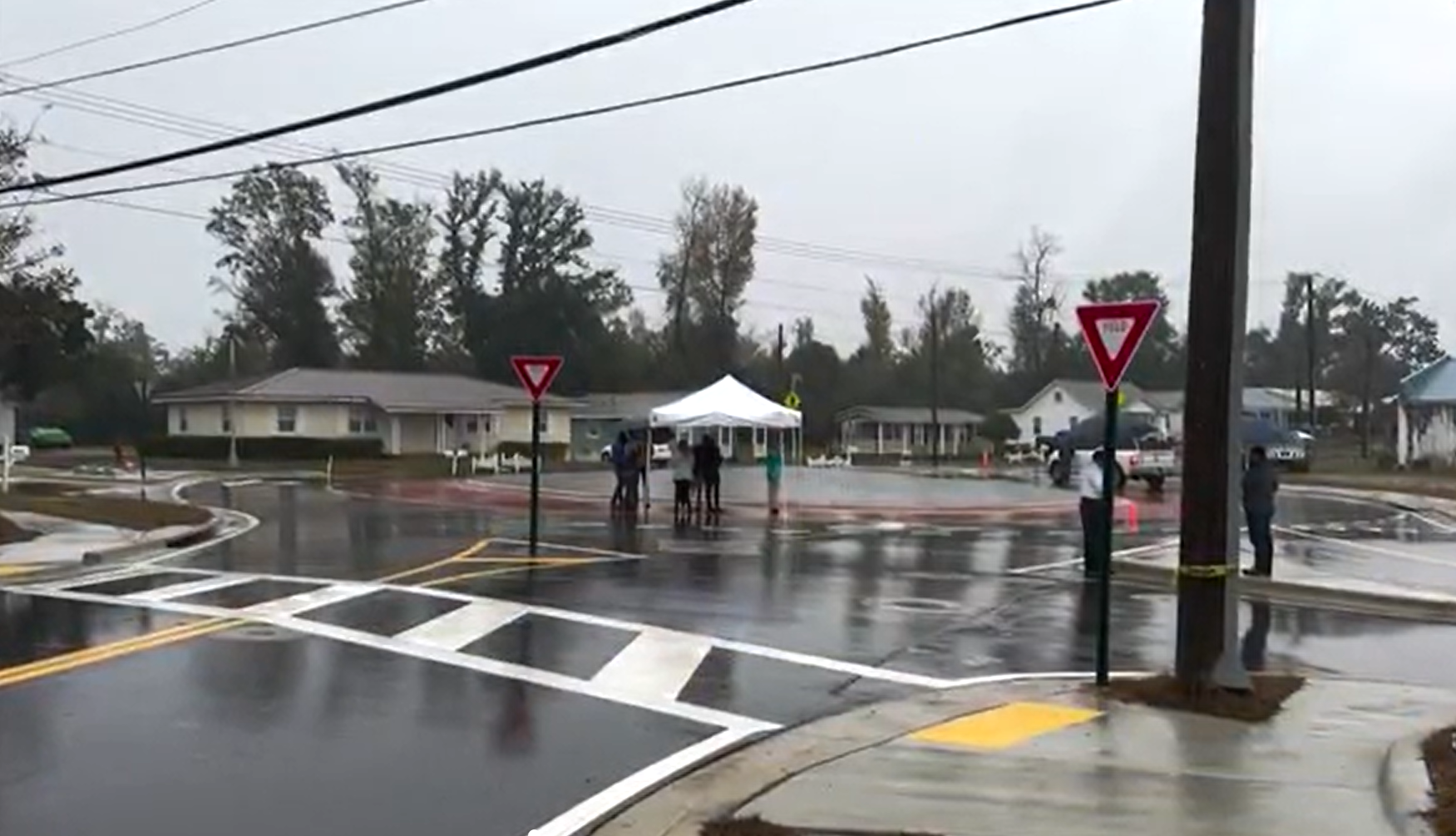 Ribbon Cutting Marks Opening of Marianna’s First Roundabout