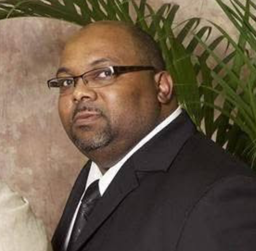 Mr. Jeffrey Hiran Williams Holden