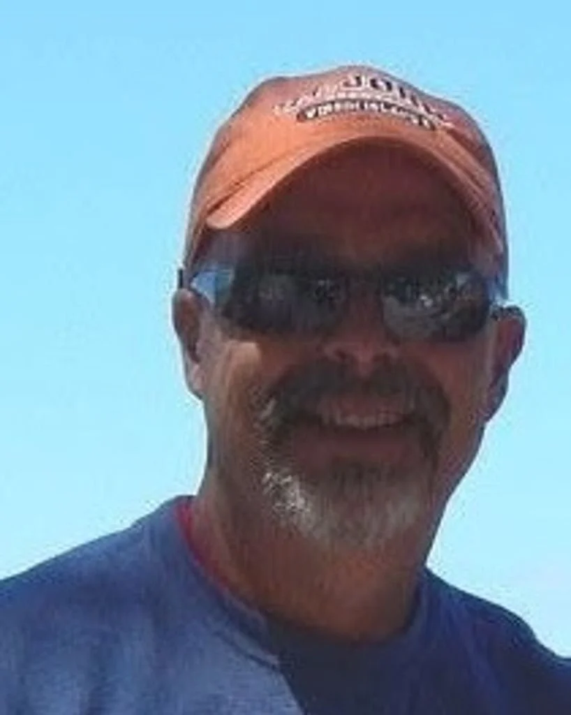  Carl Edward Kaminski