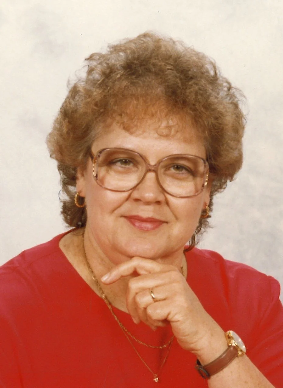 Patricia Elaine (Holley) Luczaj