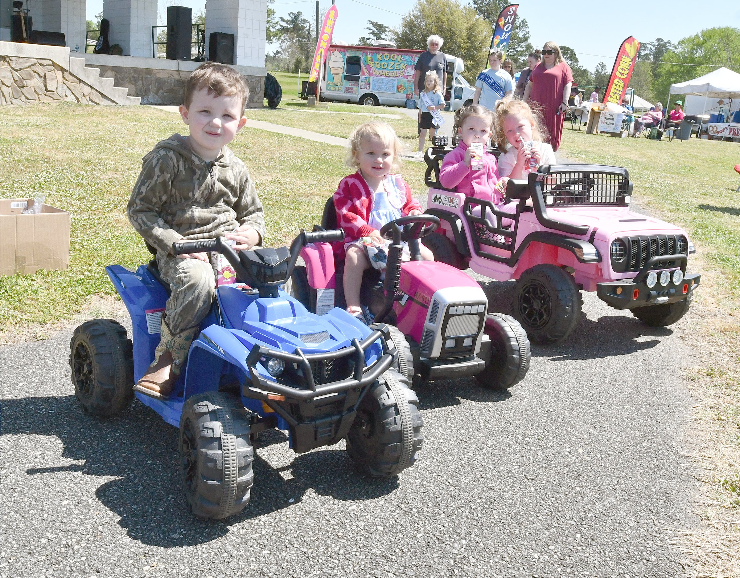 Cruisin’ for Kids Car Show and Festival Draws a Crowd