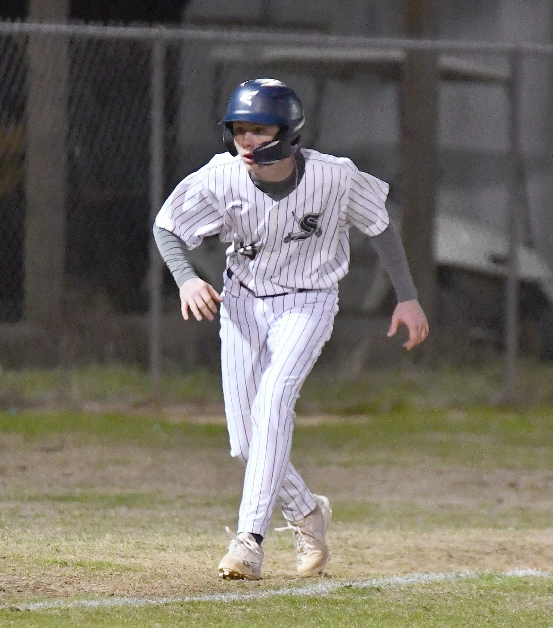 sneads varsity 15 Bly Sprague.jpg