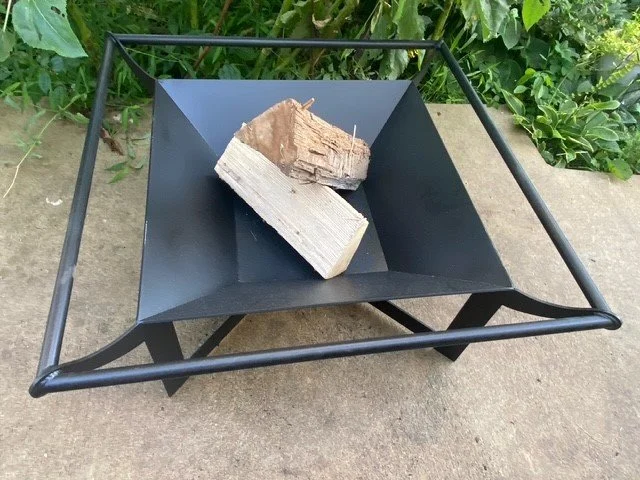 square fire pit with footrest2.jpg