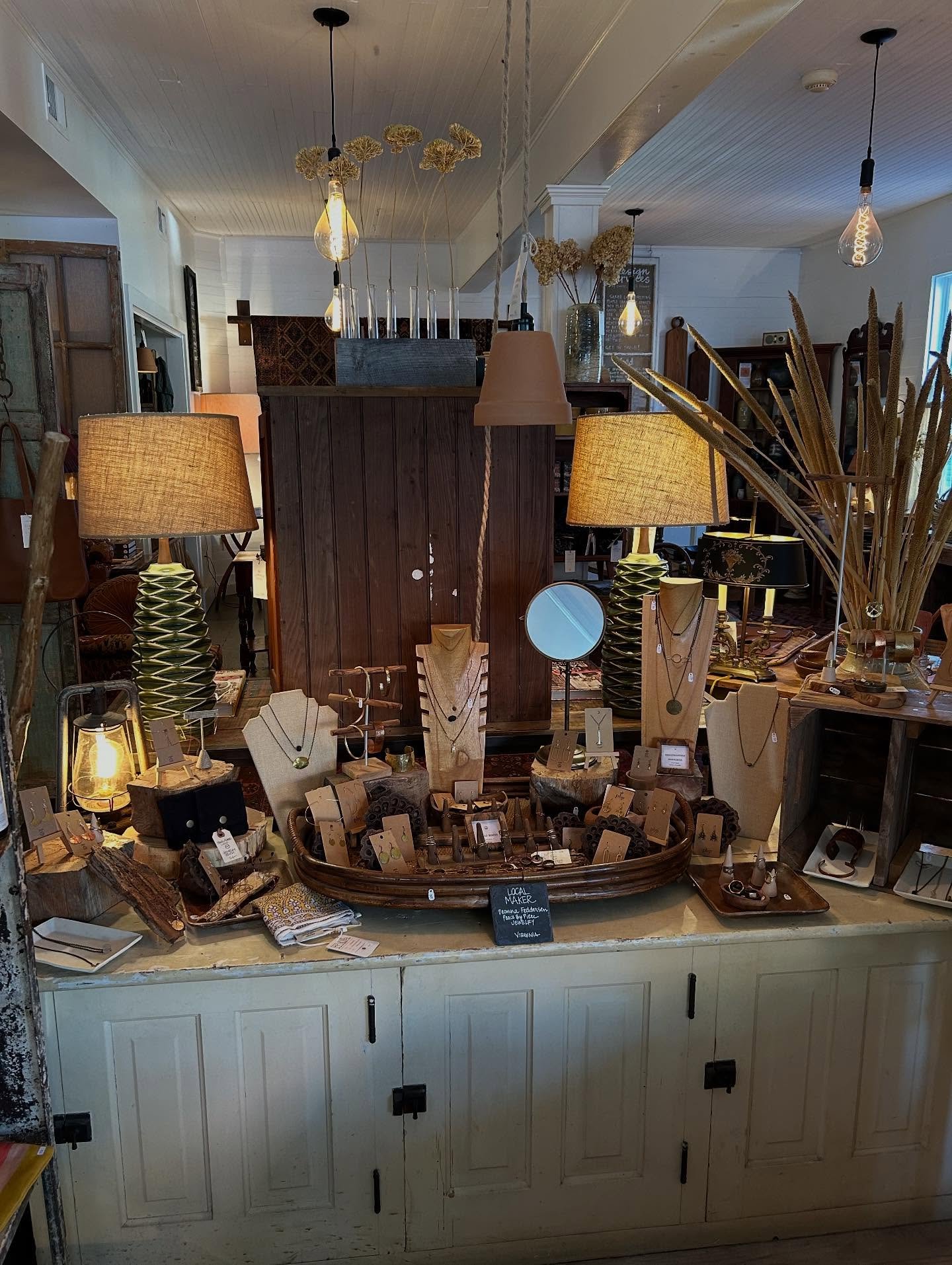 Waterford Fair weekend! Come on out Friday-Saturday-Sunday @cornerstoreva and enjoy all the village magic and amazing weather! @cornerstoreva @waterford_fair @far_bungalow_farm @snailsdocrochet @mapleandryebakery