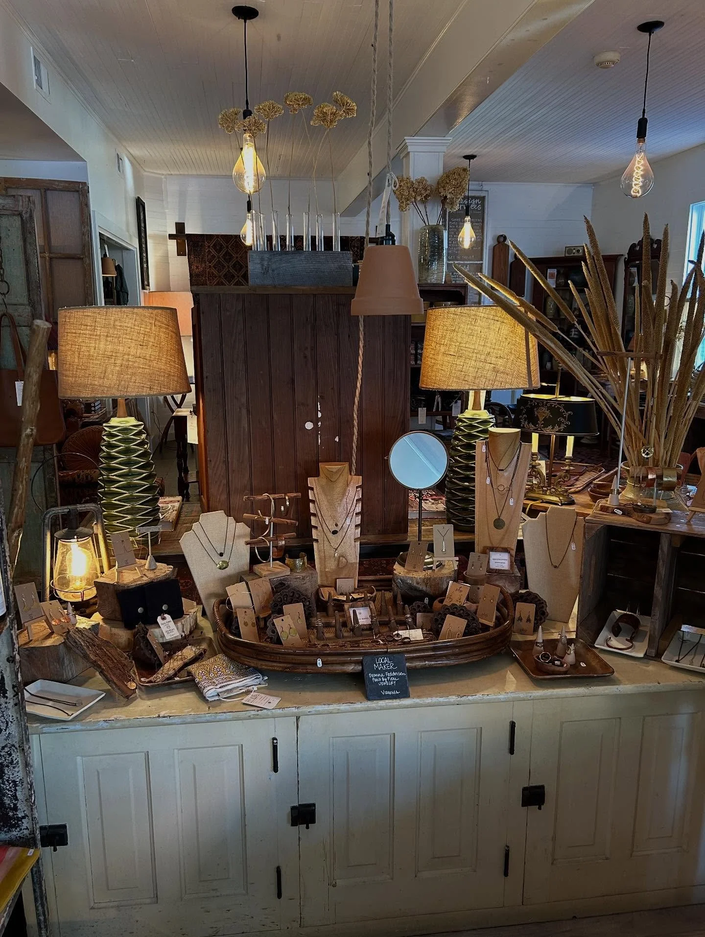 Waterford Fair weekend! Come on out Friday-Saturday-Sunday @cornerstoreva and enjoy all the village magic and amazing weather! @cornerstoreva @waterford_fair @far_bungalow_farm @snailsdocrochet @mapleandryebakery