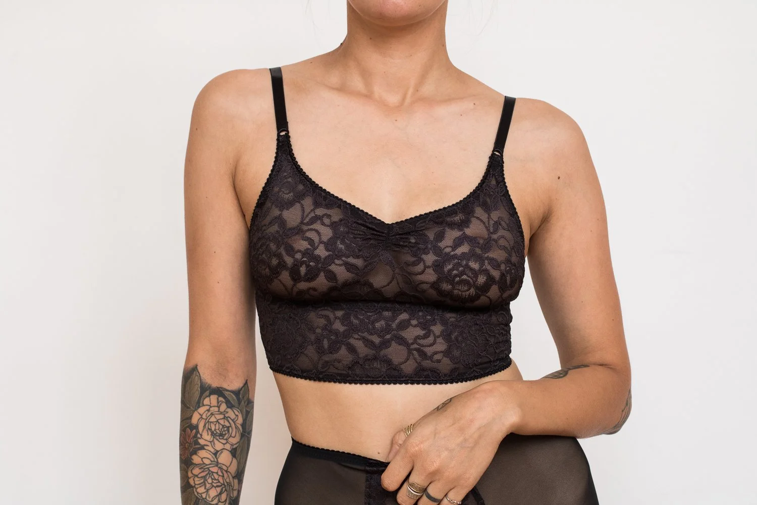 Longline Ruch Front Camisole in Zora Lace