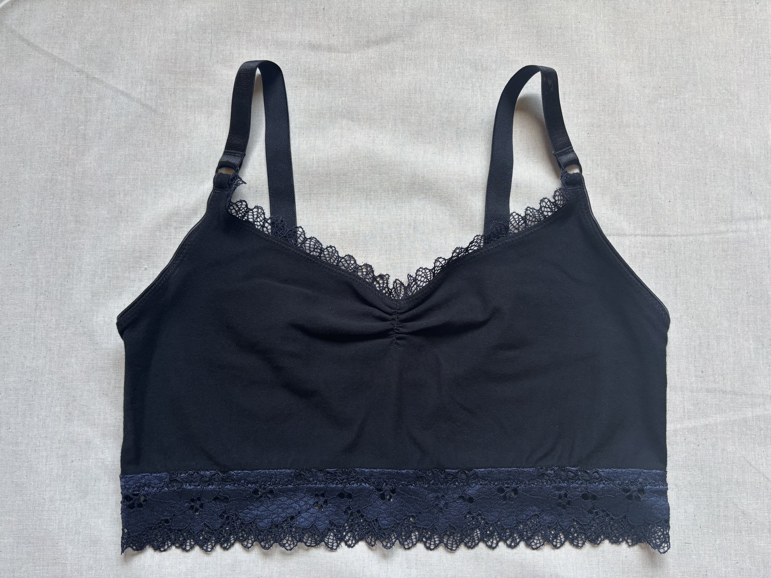 Sale :: Blue Dahlia Organic Cotton Ruch Front :: Size 40G