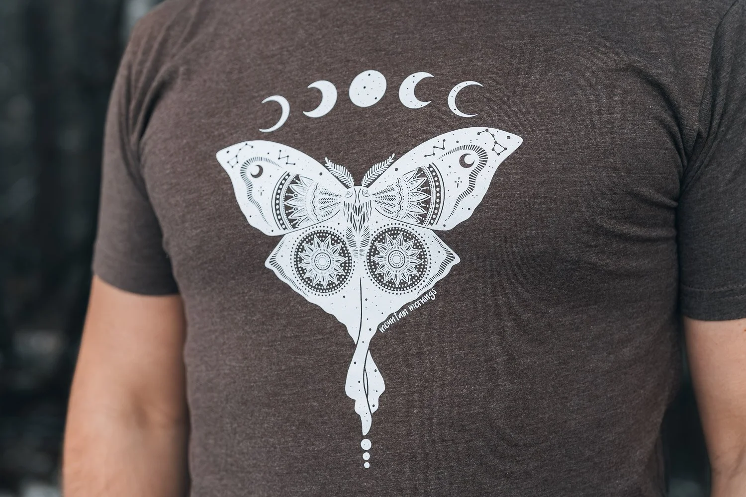 T-shirt detail photography
