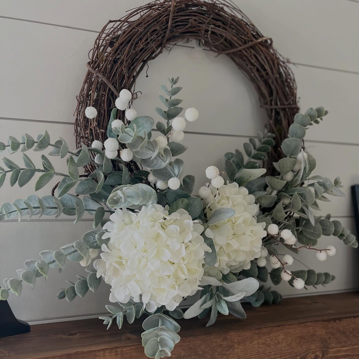 Enjoy 50% off all holiday wreaths by @marietuckerwreathsanddesign  Each one designed and made locally. These make great gifts! #hostessgift  #giftidea #wreath #holidayseason #locallymade