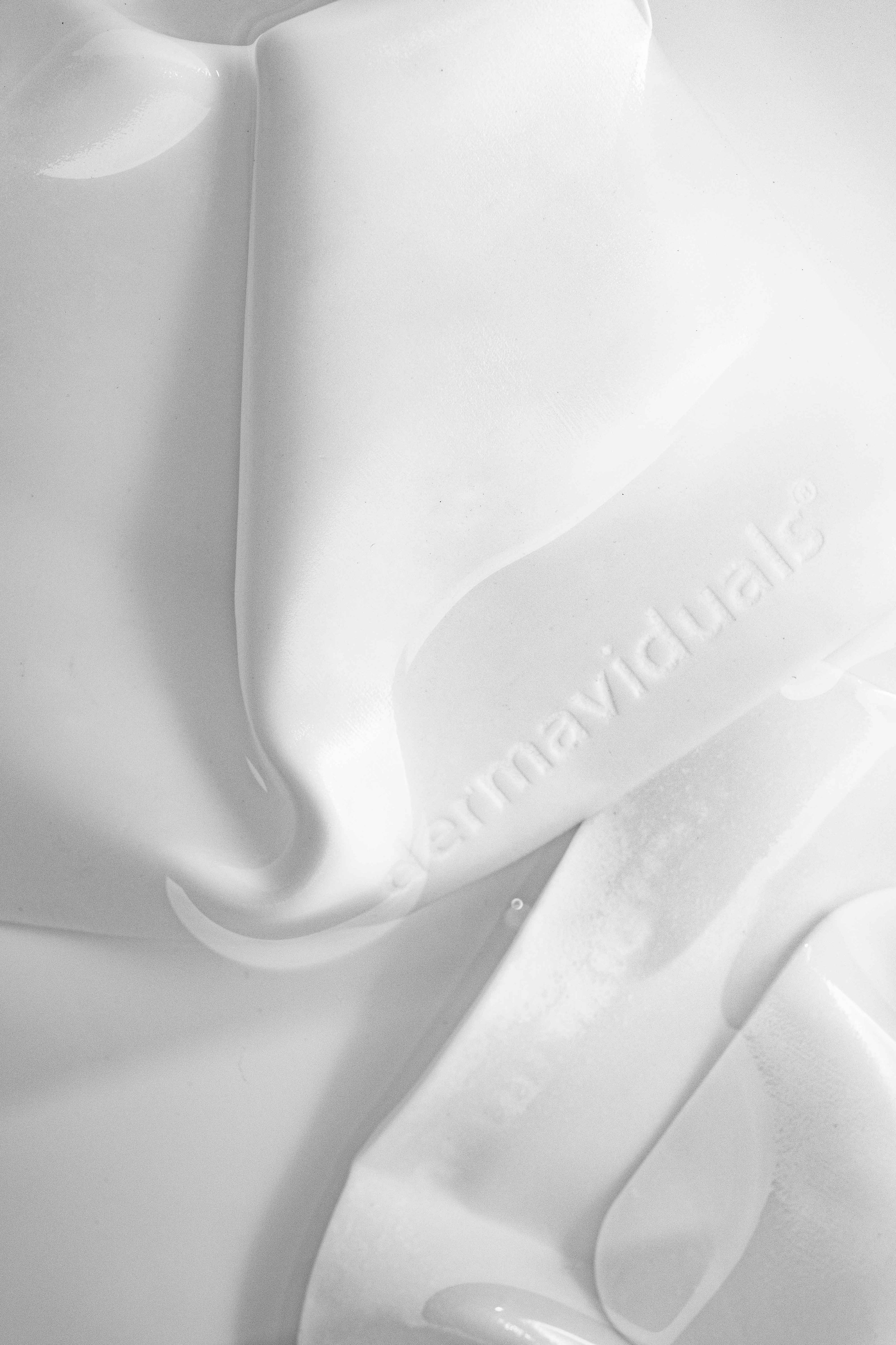 dermaviduals cleansing cloth (1).jpg