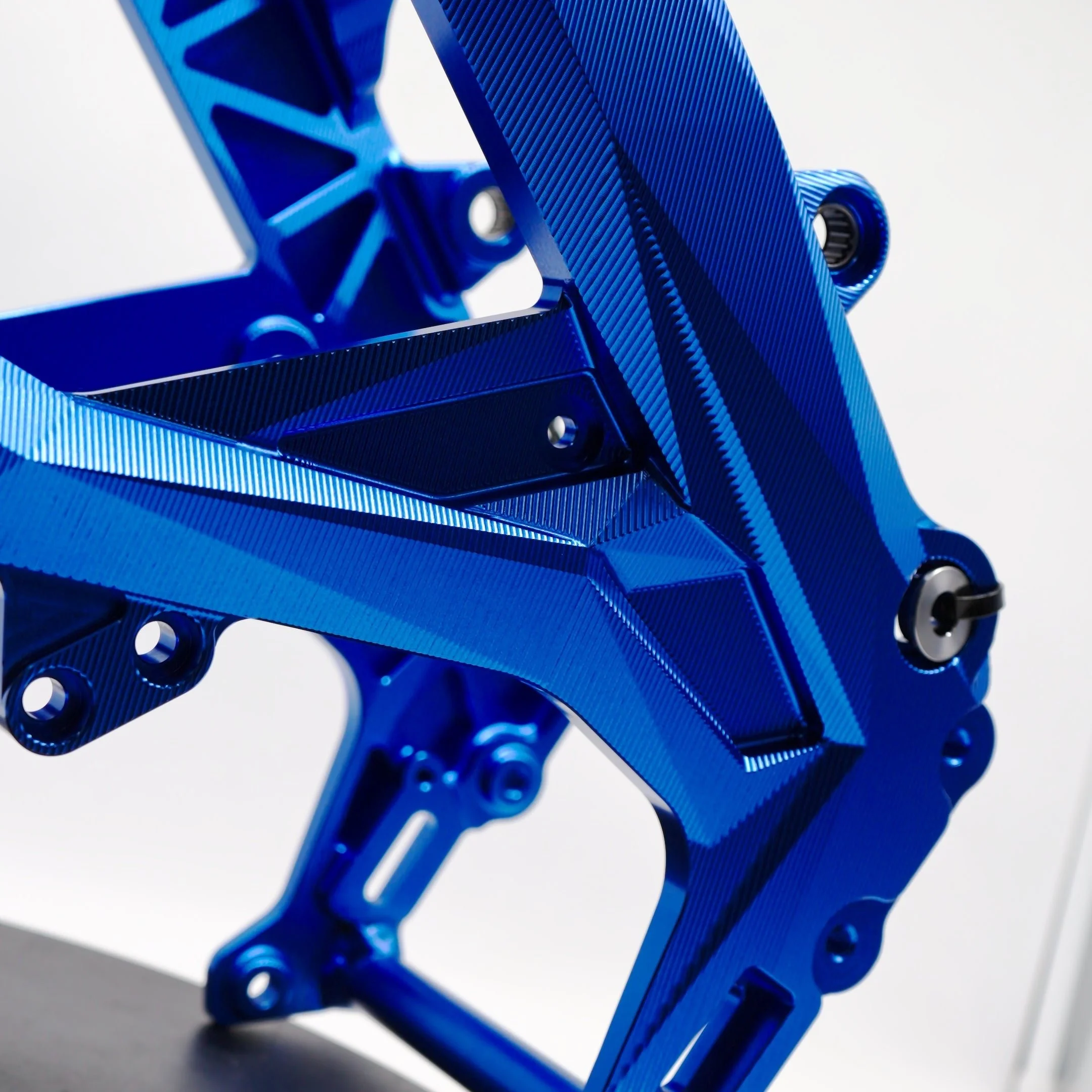 Blueframe2_cc966985-53ff-4718-9da5-b6ce4ec87575.jpg