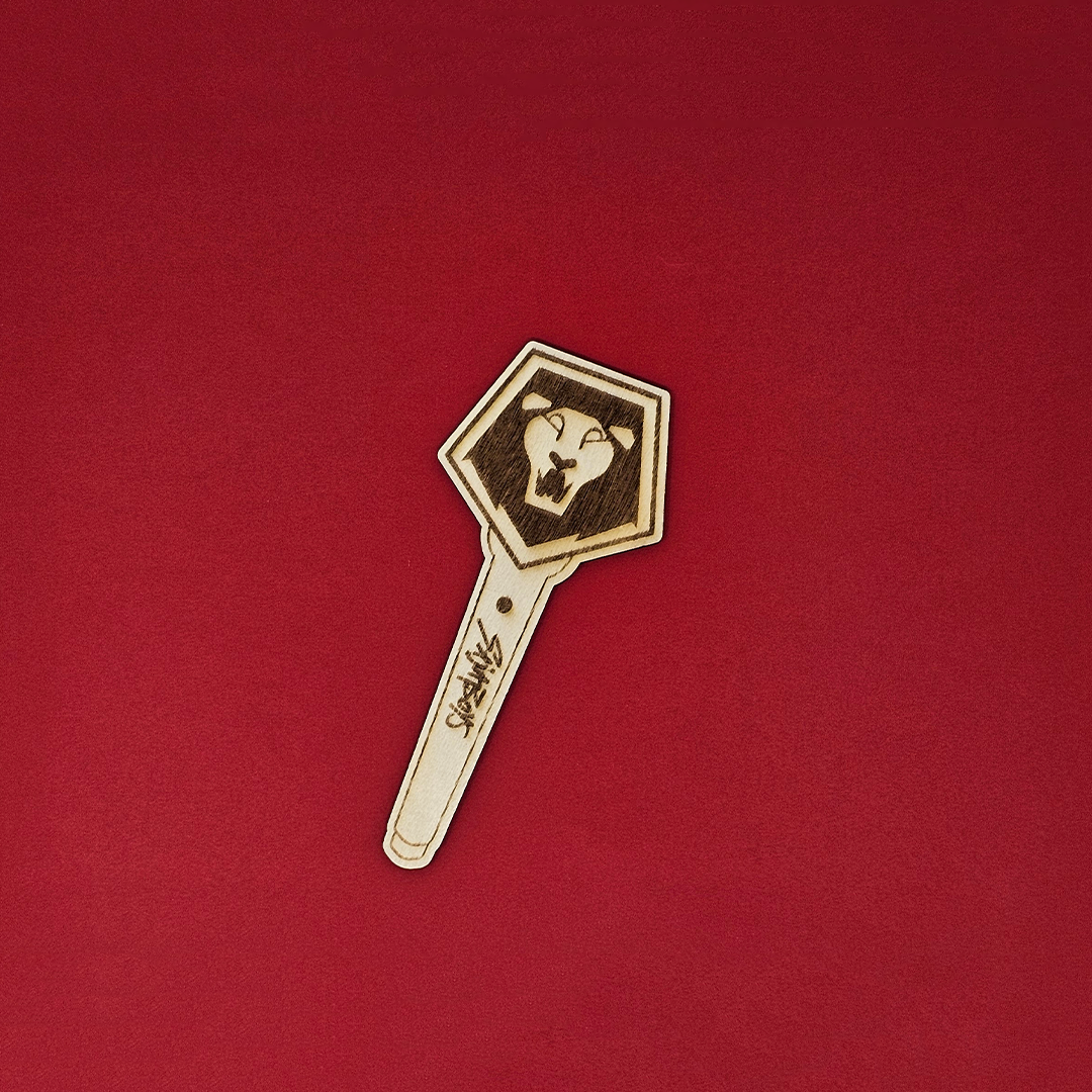 Saja Light Stick Bookmark (Wood)