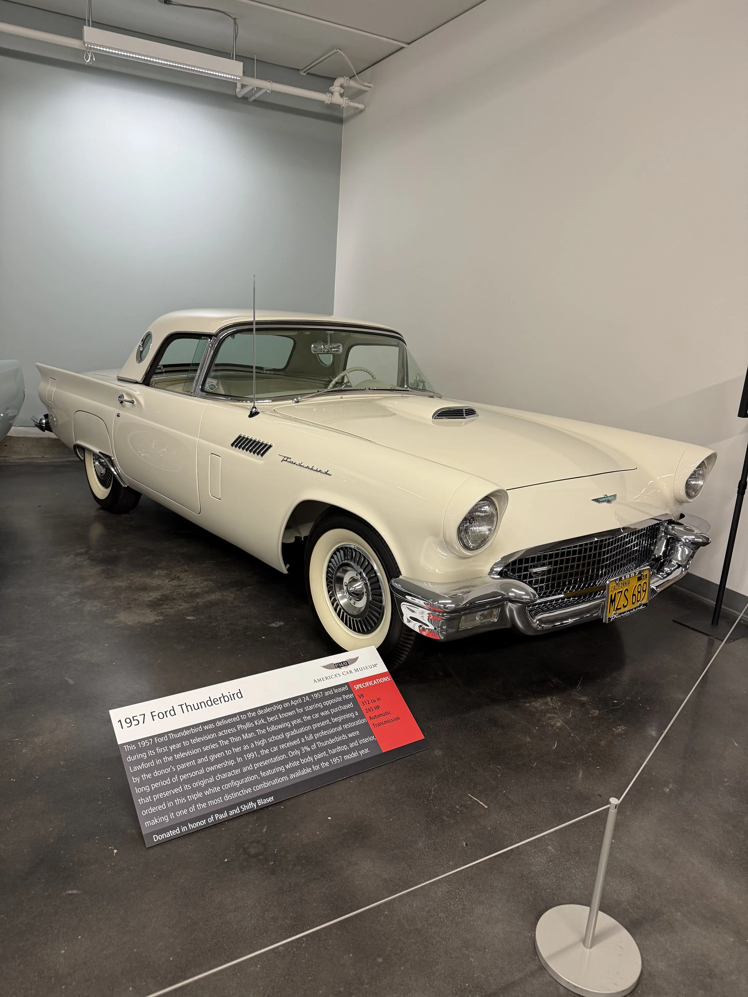 1957 Ford Thunderbird