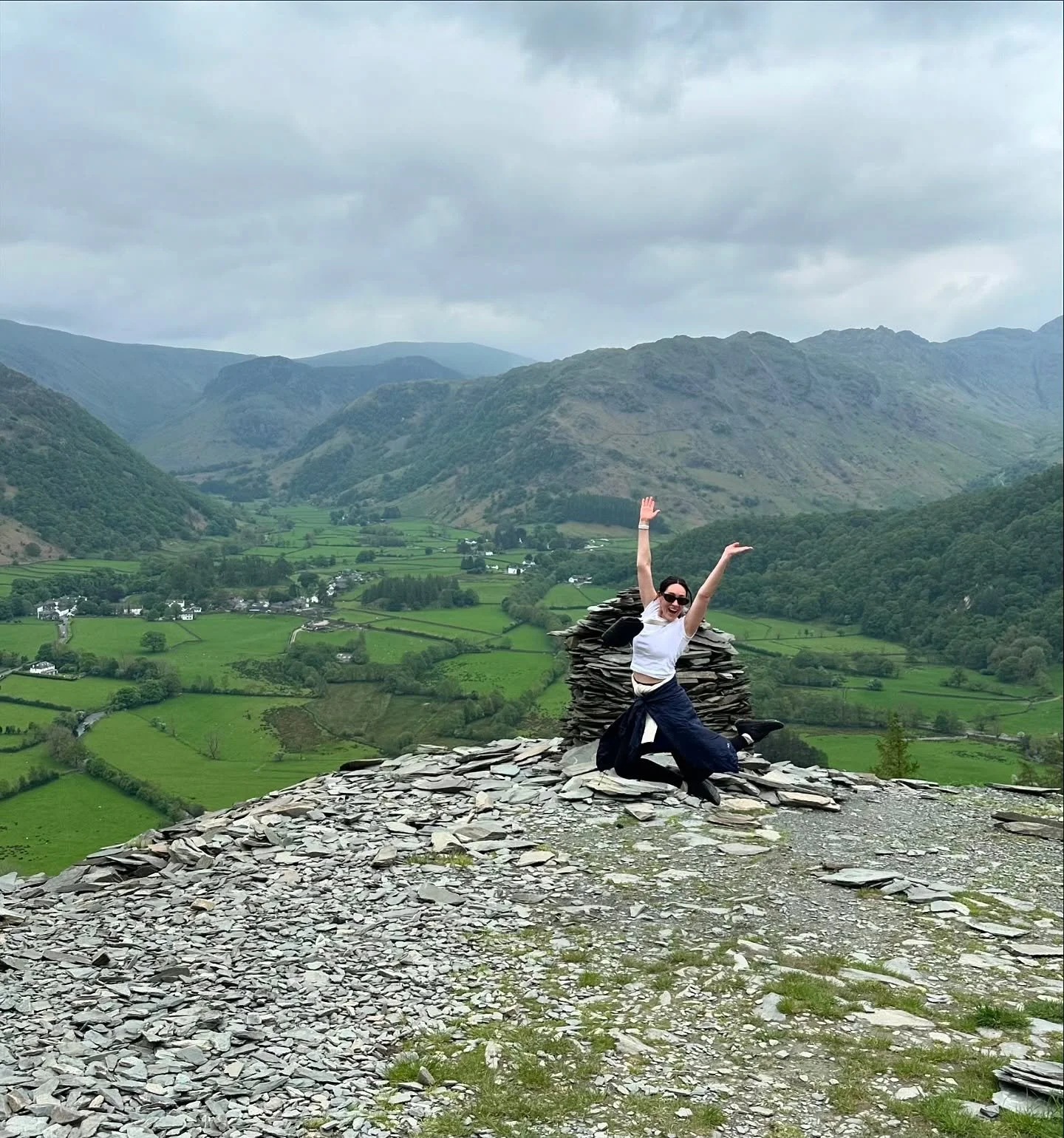 📍 Jumping for joy/being a goof as per usual. 
On the top of a mountain somewhere in the Lake District, England. 

HOW YOUR DIET IS AFFECTING YOUR MOOD

Did you know that what you eat could be playing a significant role in how you feel, your energy l