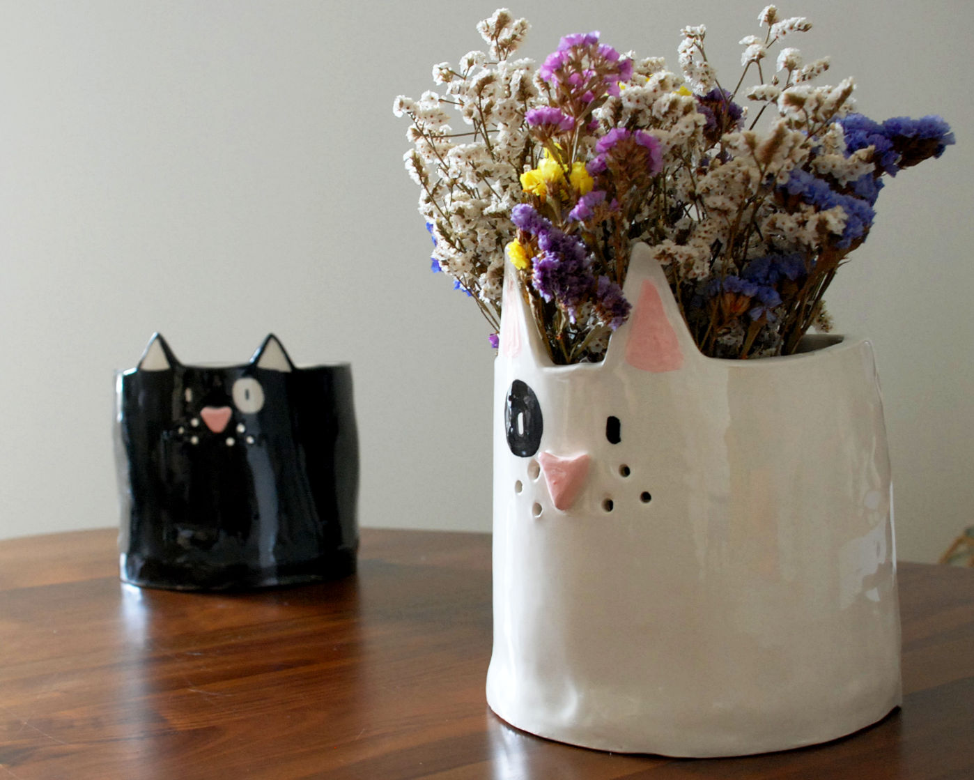 Cat Vases. Handmade Ceramic. ~ H20 x L16 x W14 cm