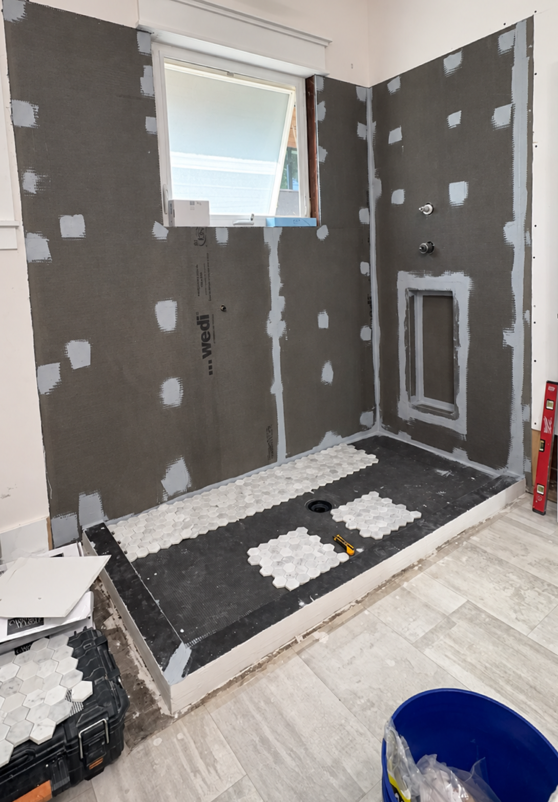 Shower_Construction_10-34-21_Lighting_Only.png