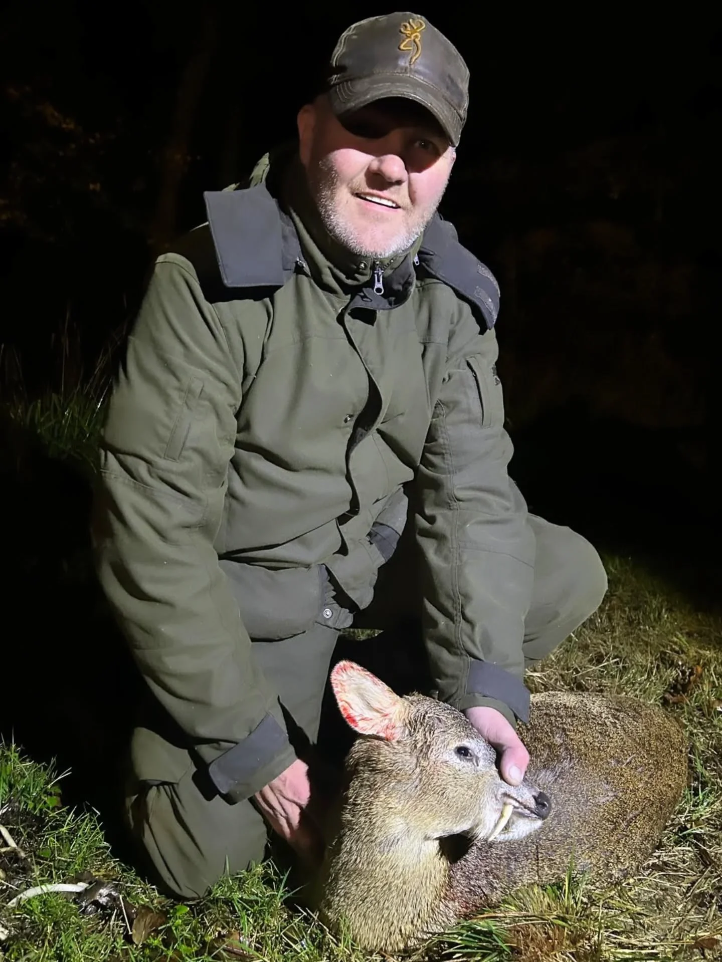 Just as we were losing the light.... A nice CWD buck for Doug from 🏴󠁧󠁢󠁳󠁣󠁴󠁿 📯🌿🍻