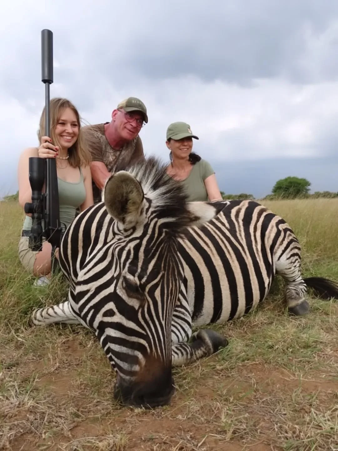 Family safari 🇦🇹 ❤️... 

#walkandstalk #hunting  #zebra  #gamemanagement #safari