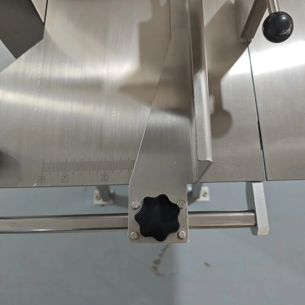 Bone Saw Machine BB-320 details (6).jpg