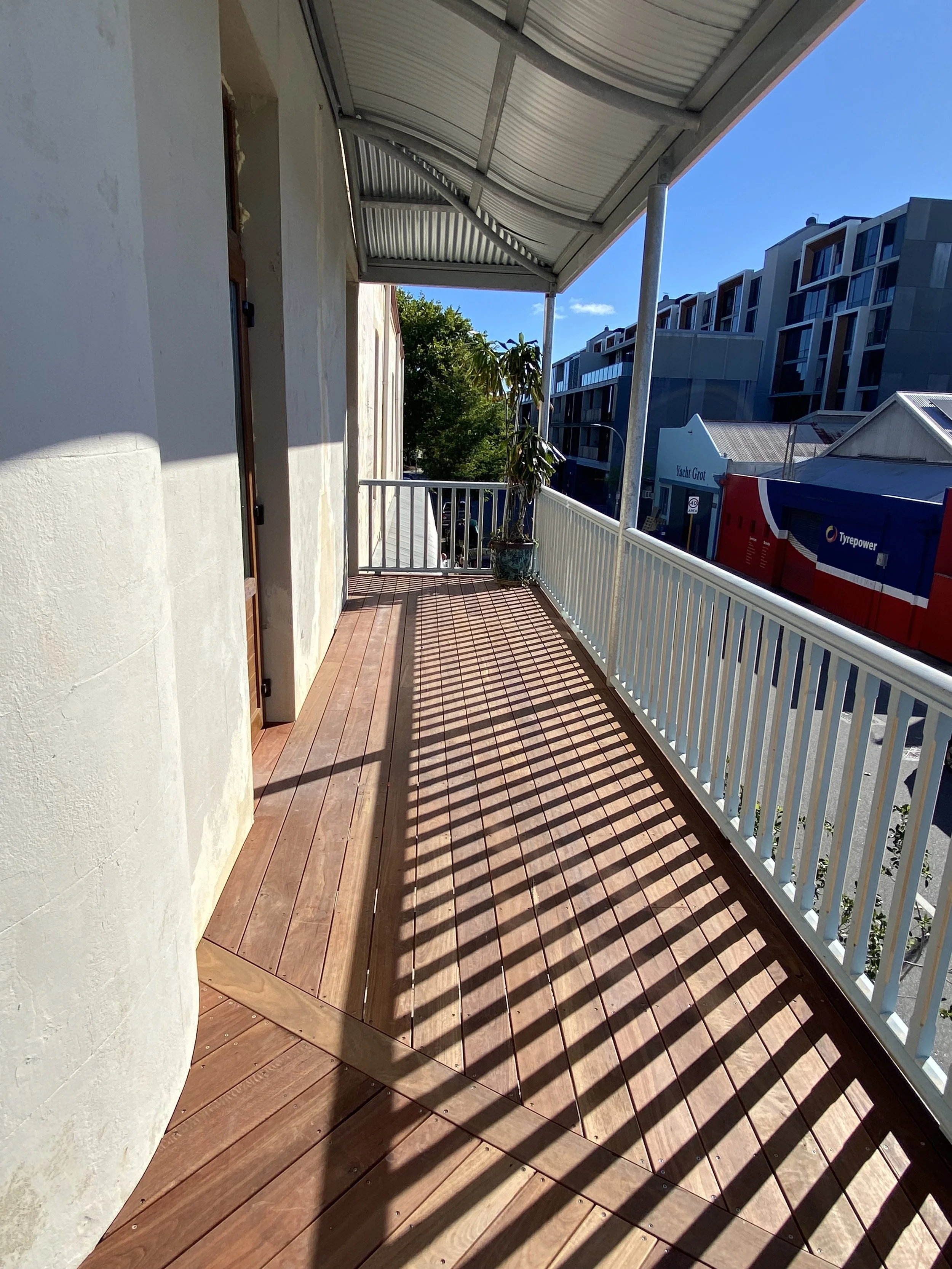 Decking & Timber balustrade