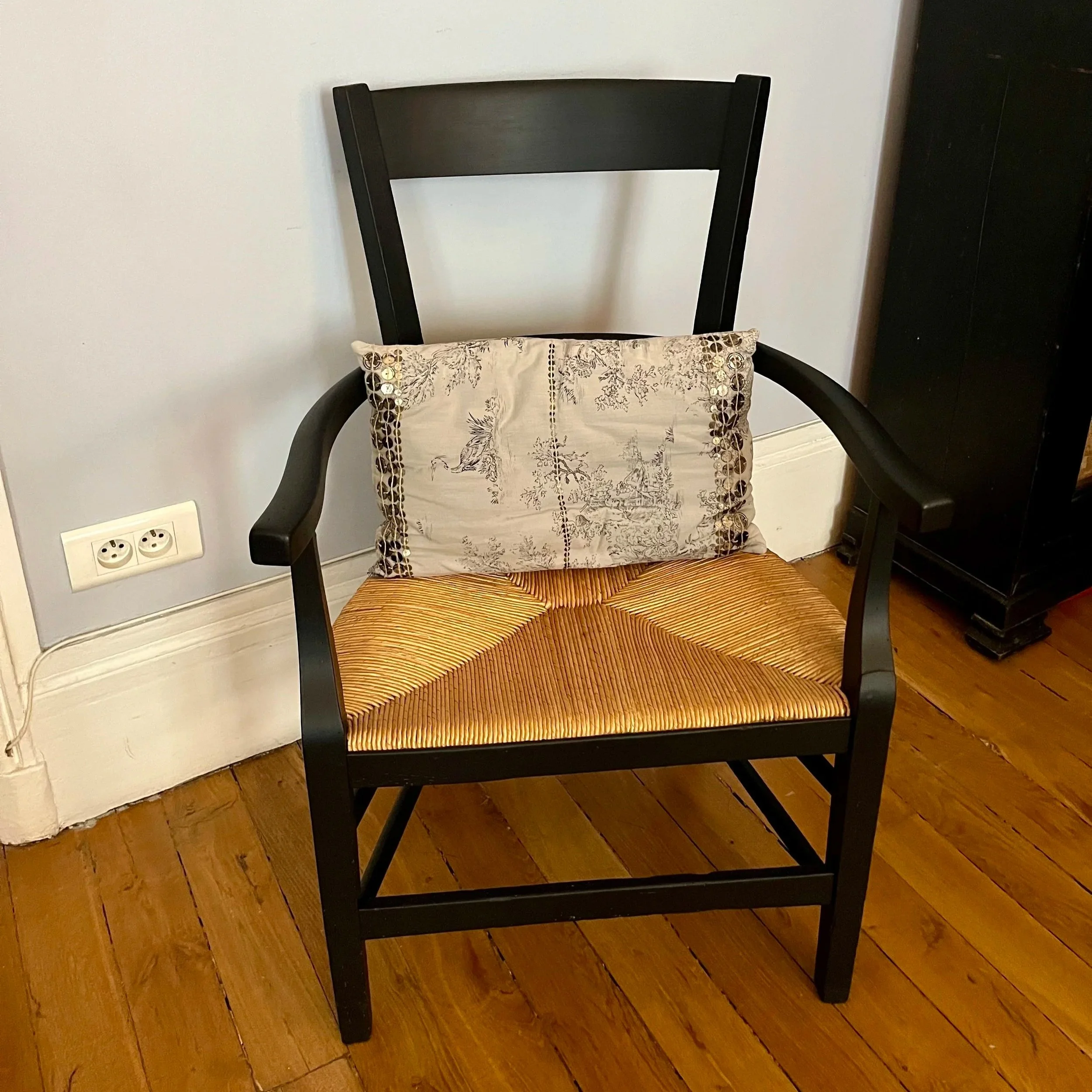 fauteuil assise paillée