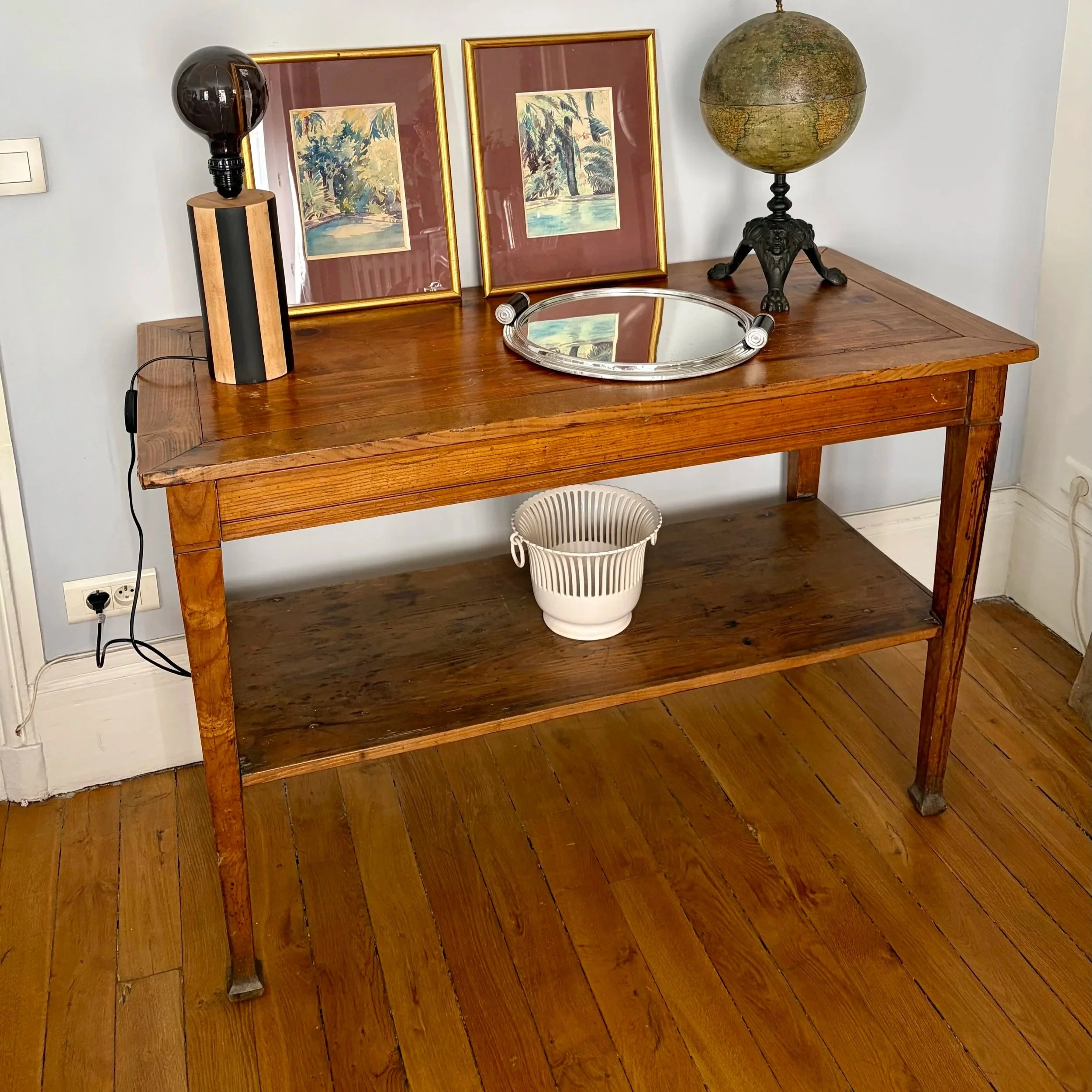 table console
