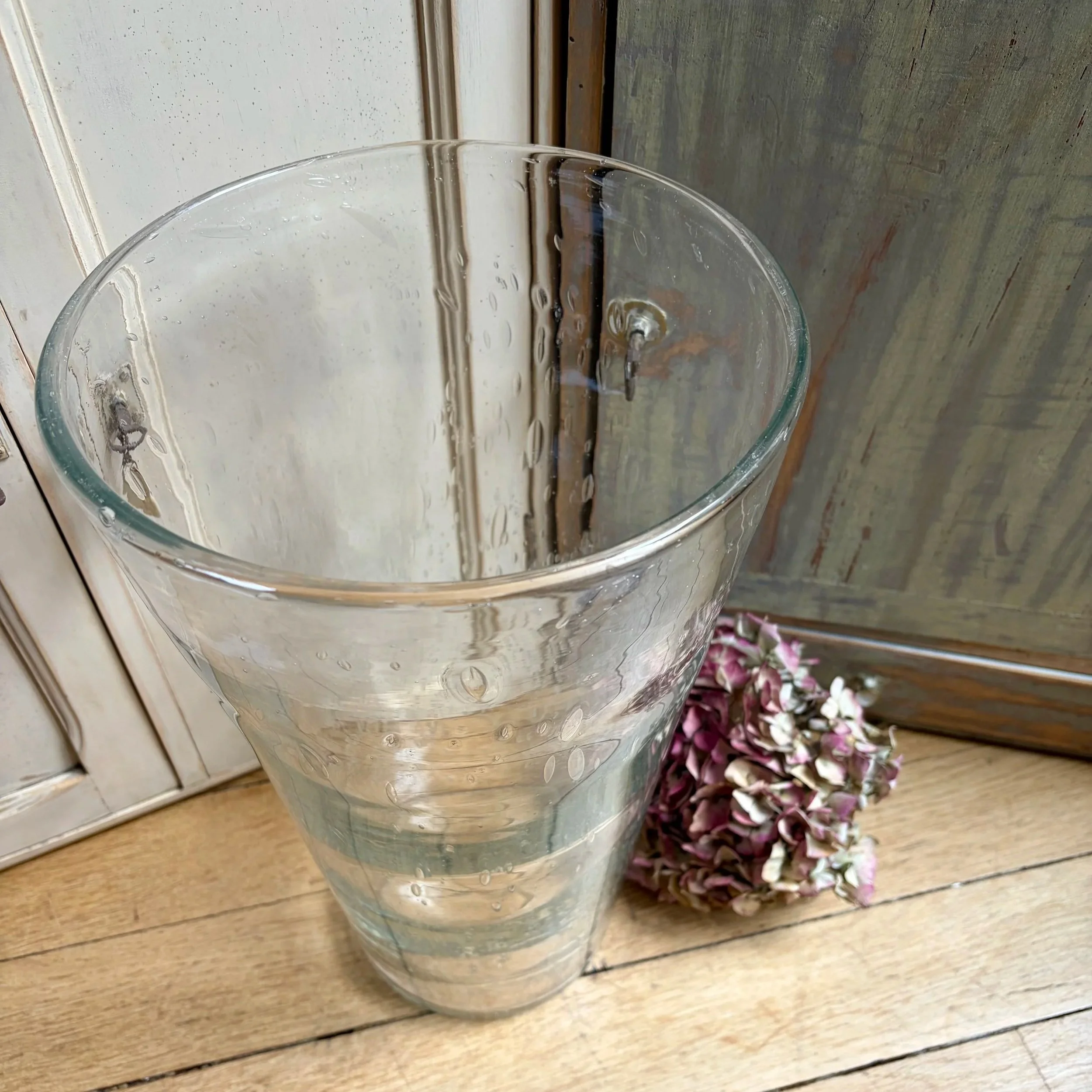 vase Biot.jpg
