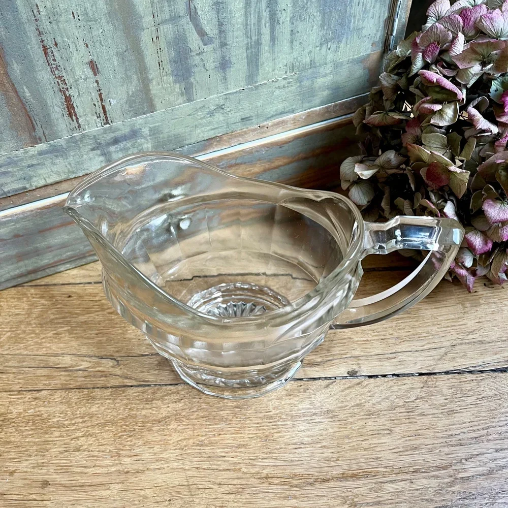 carafe en verre art deco 1.webp