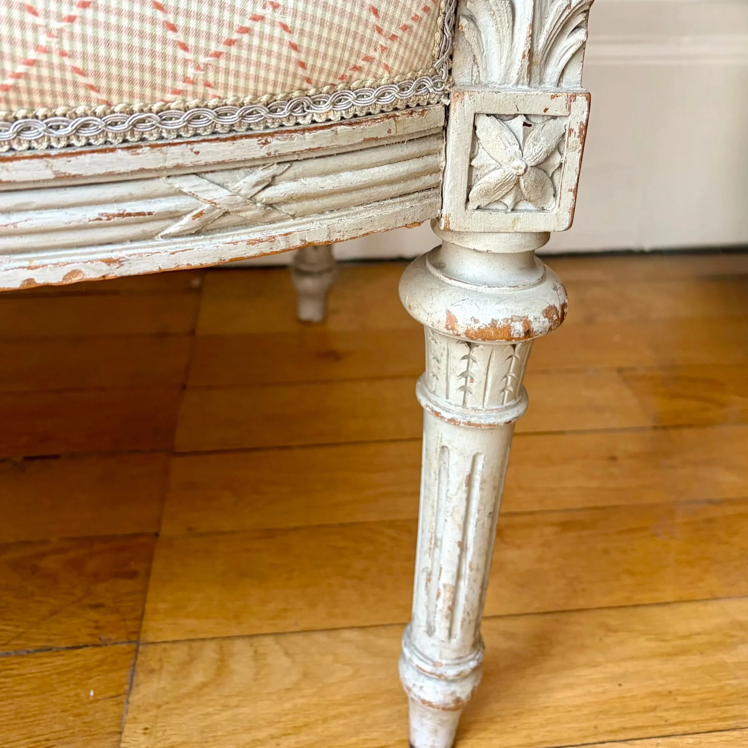 fauteuil bergère style Louis XVI