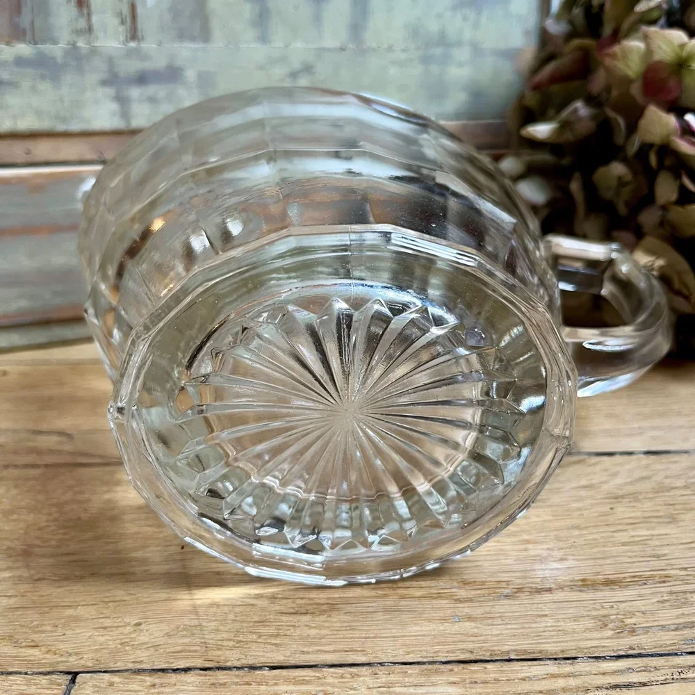 carafe en verre art deco 2.webp