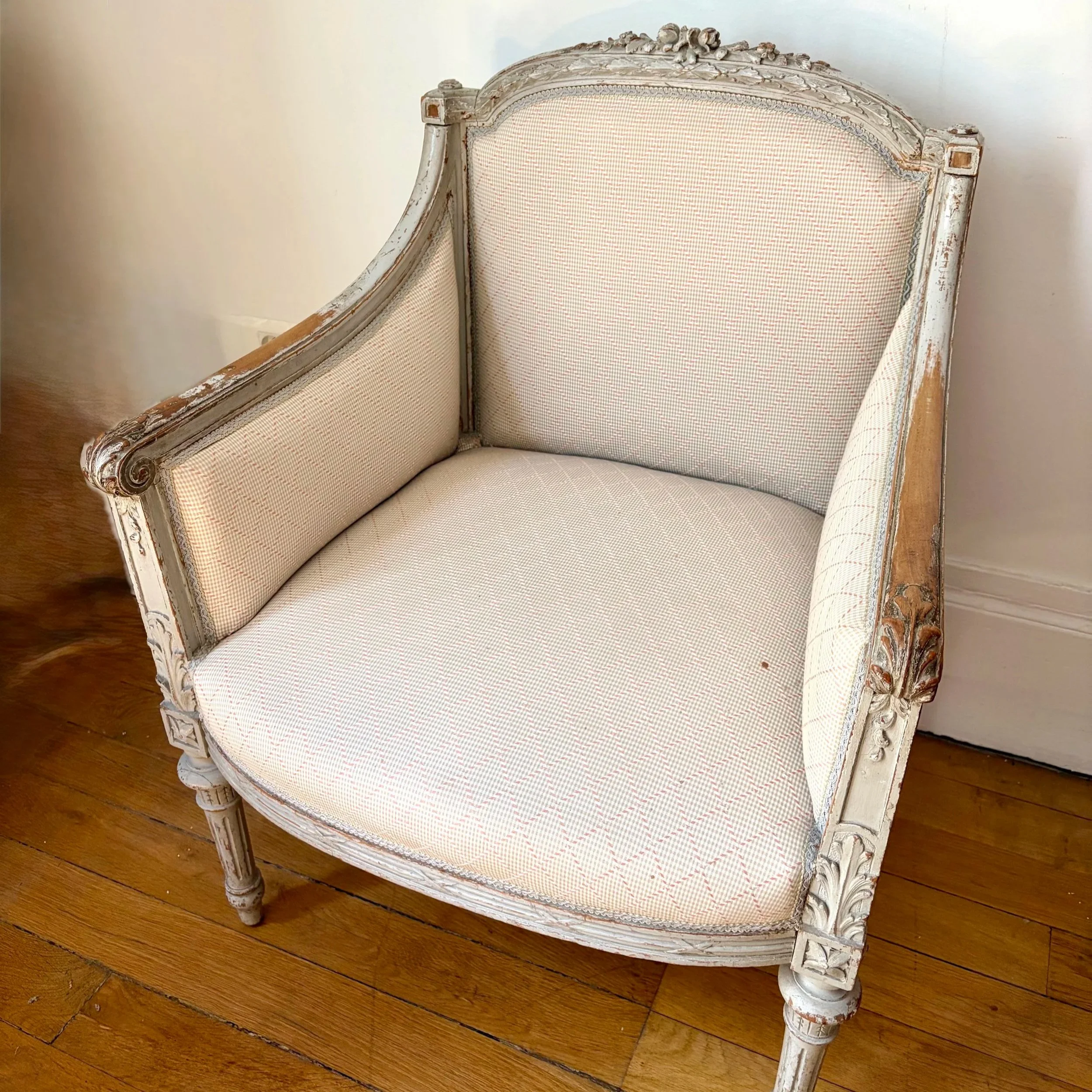 fauteuil bergère style Louis XVI