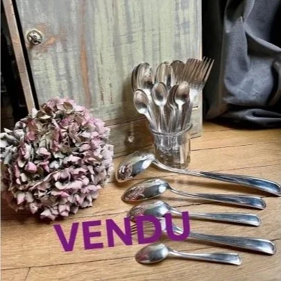 Ménagère en métal argenté