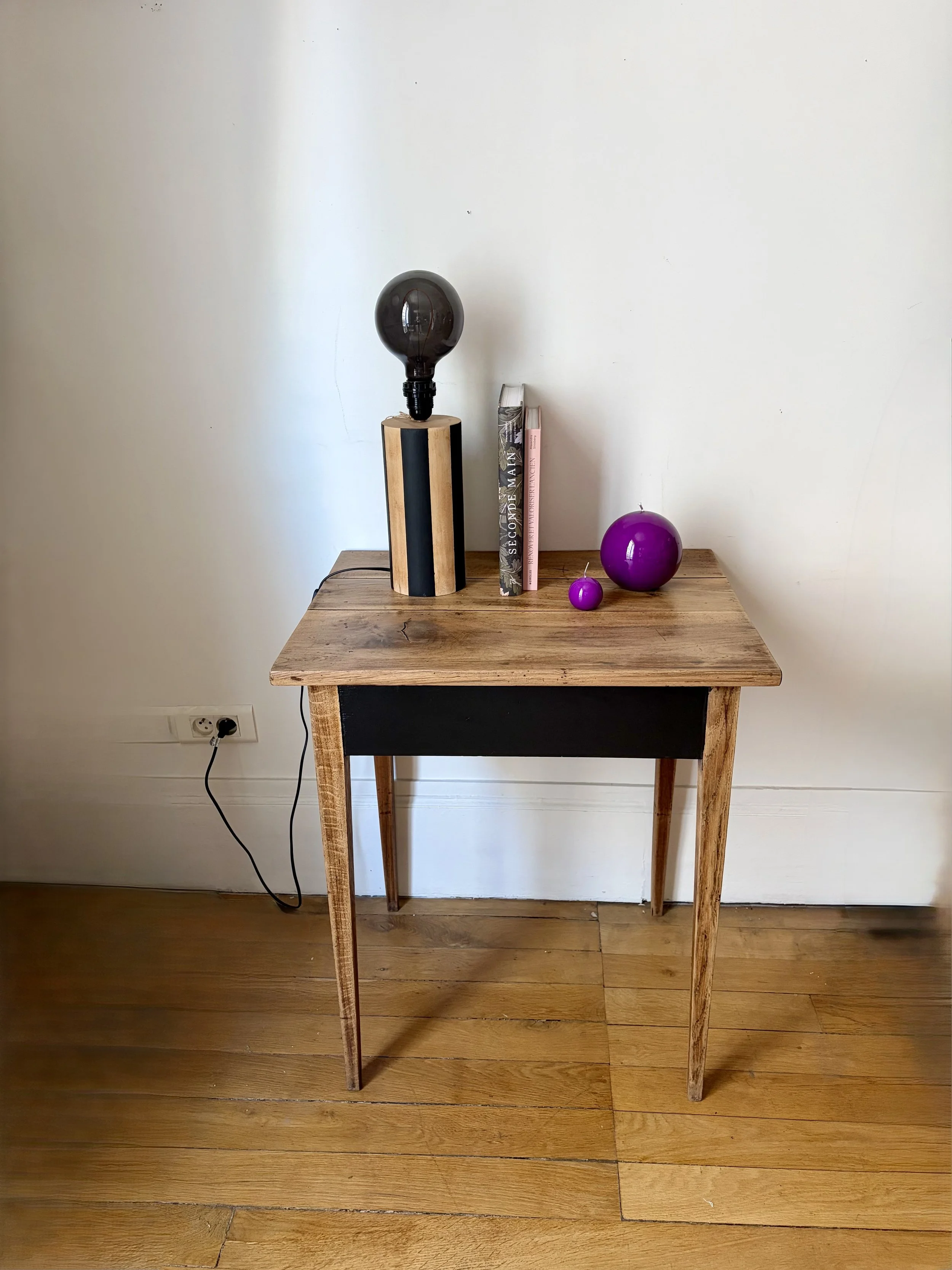 Petite table