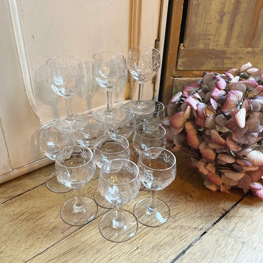 Lot verres à liqueur