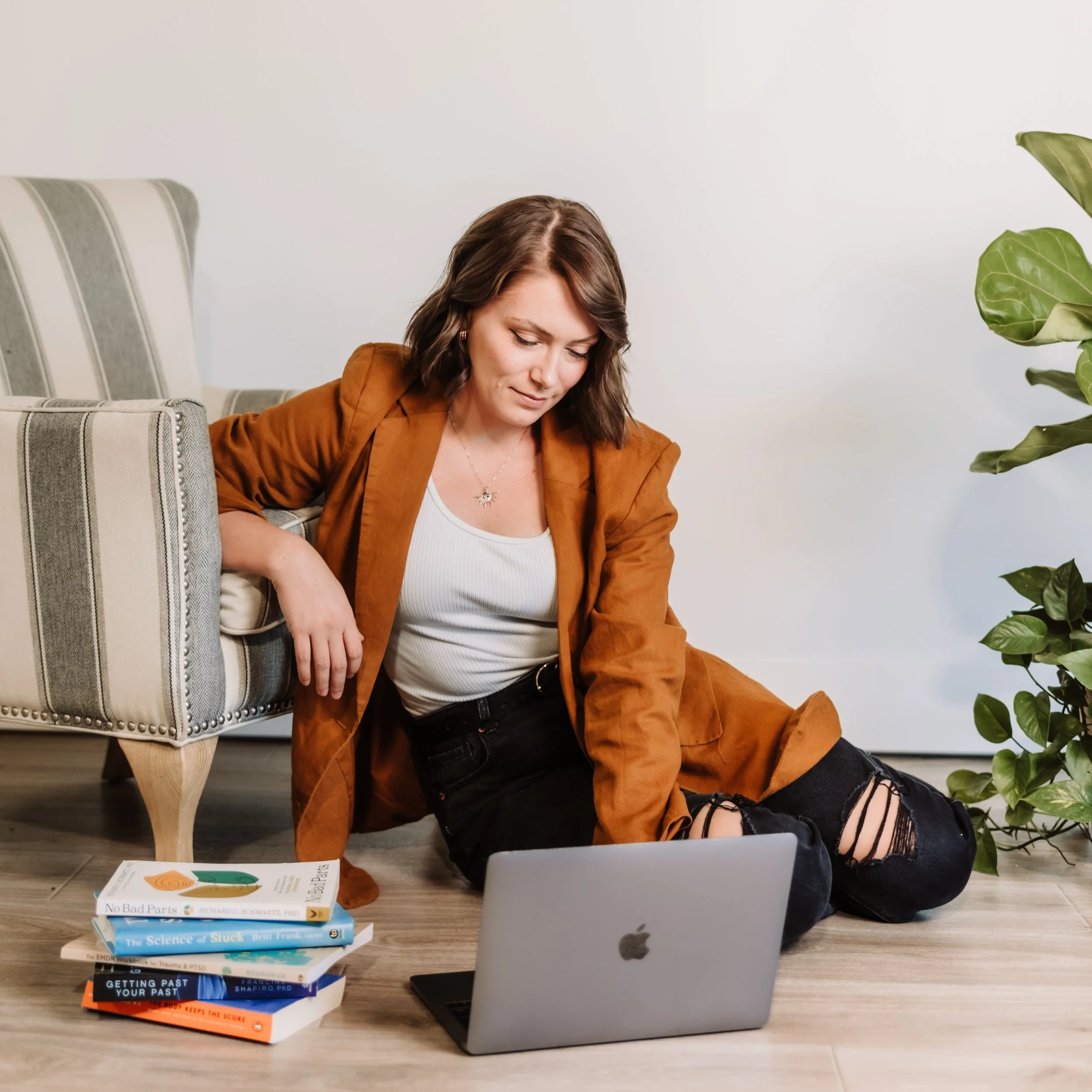 therapist defining a therapy niche for intensive therapy