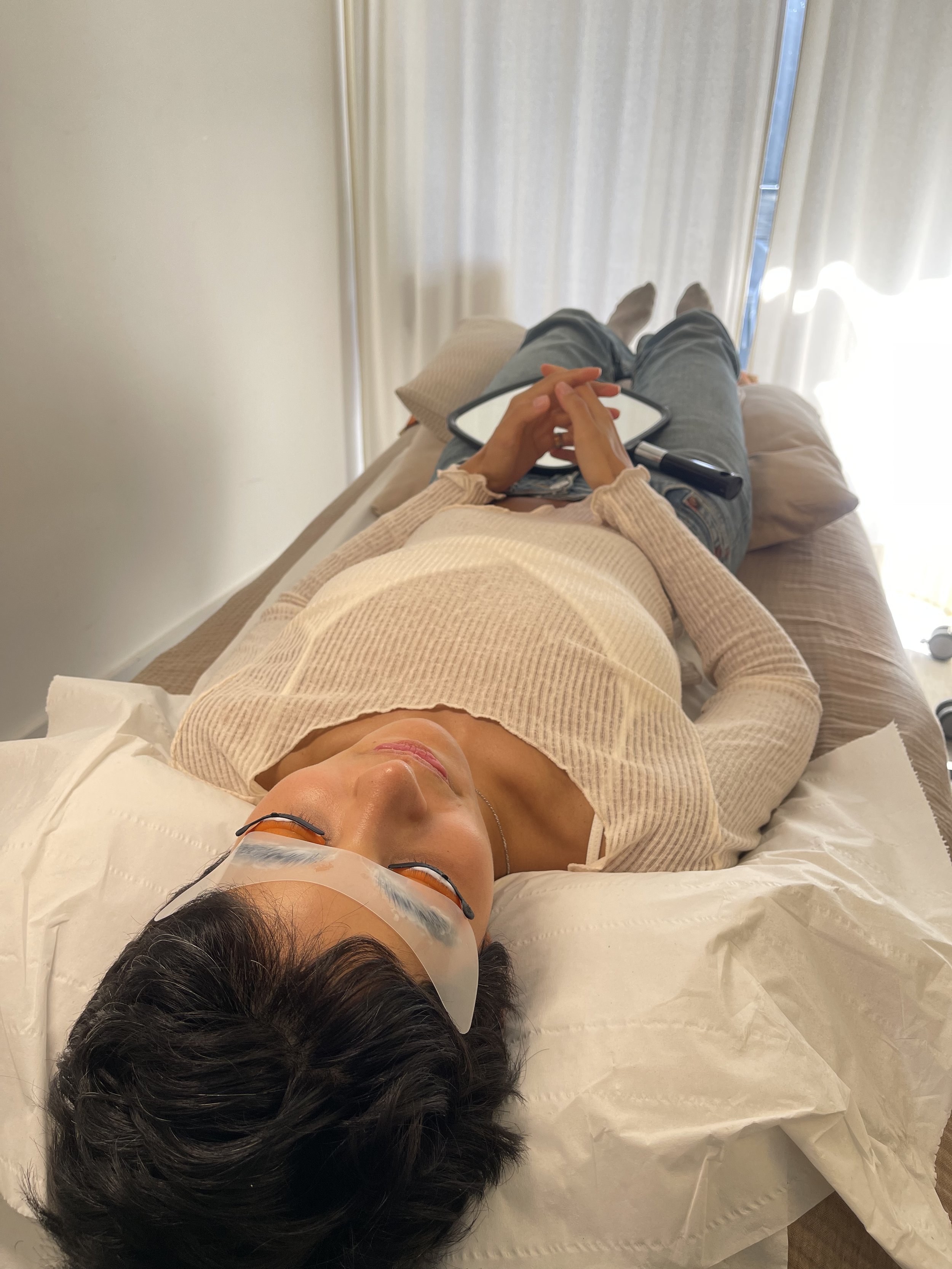 the triplettts influencer having a korean lash lift and brow lamination session