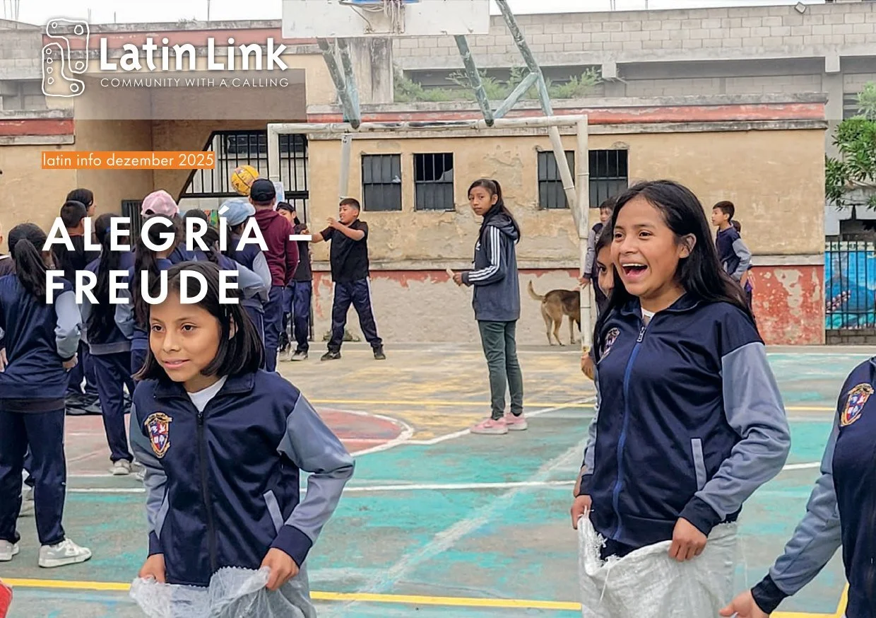 Coverbild Latin Info Dezember 2025.