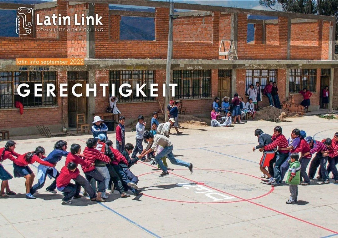 ✨ Wo war da die Gerechtigkeit?
Diese Frage stellt sich Jessica in der aktuellen Latin Info (September 2025).

👉 Mehr dazu erf&auml;hrst du auf Slide 2.
📖 Den Link zum vollst&auml;ndigen Artikel findest du in der Bio (bio.site).